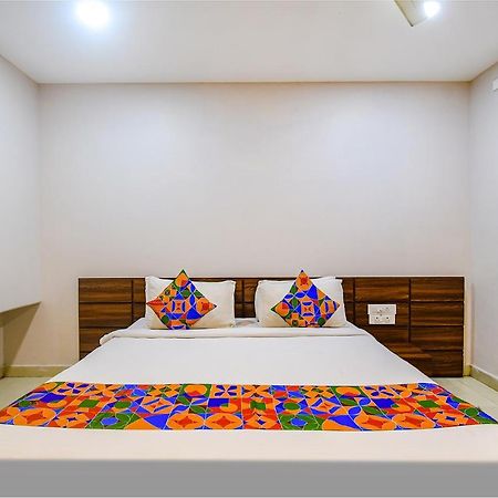 בובנשוואר Fabhotel Royal Crystal מראה חיצוני תמונה